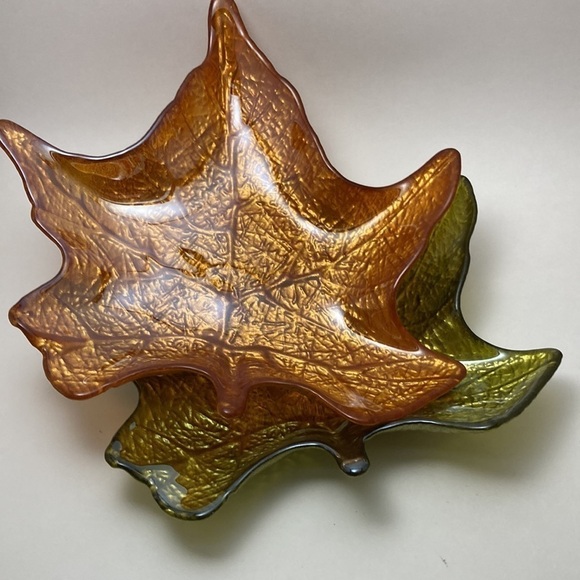 Set of 2 Autumn Maple Leaf Shaped Decorative Glass Plate Metallic Serving Dish - Picture 1 of 7